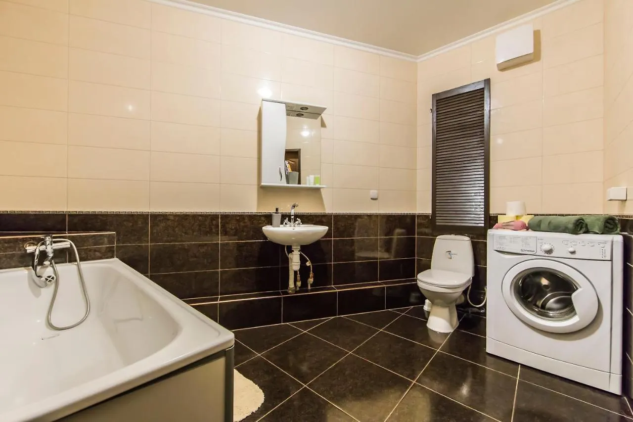 Apartments Near Metro Osokorki, Borispol Airport, Adonis Clinic Kyiv